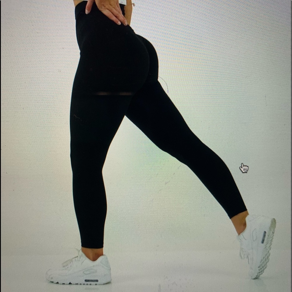 NVGTN True Black Signature Leggings